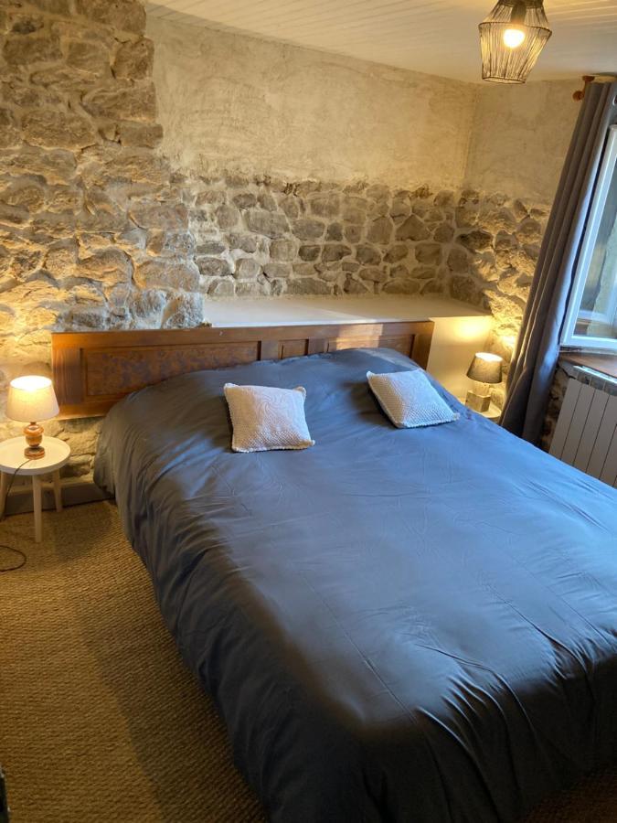 Chez Elise Et Jean Yves Villa Job Екстериор снимка